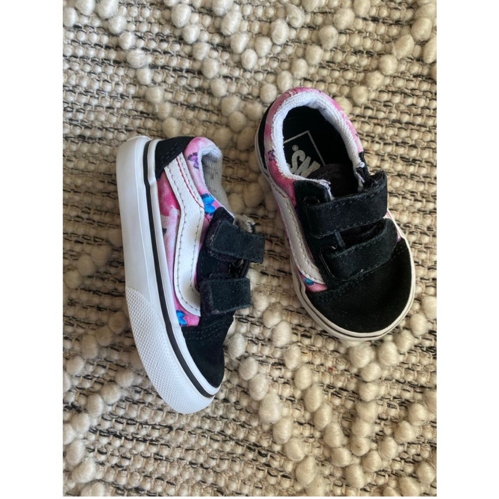 Vans Butterfly print size 4‎
